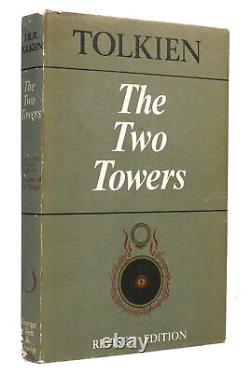 J. R. R. Tolkien THE LORD OF THE RINGS THE TWO TOWERS 2nd Edition